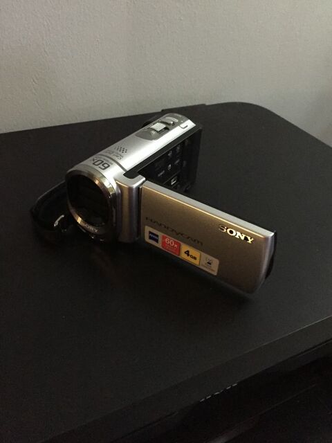 cam�scope 85 Ferrals-les-Corbi�res (11)