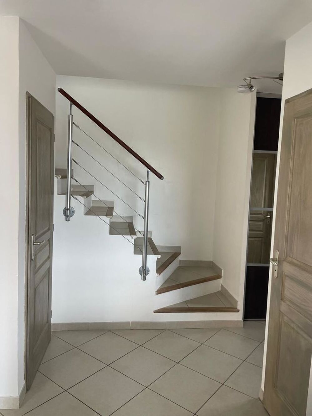 � vendre  Villa Saint-Julien (83560)