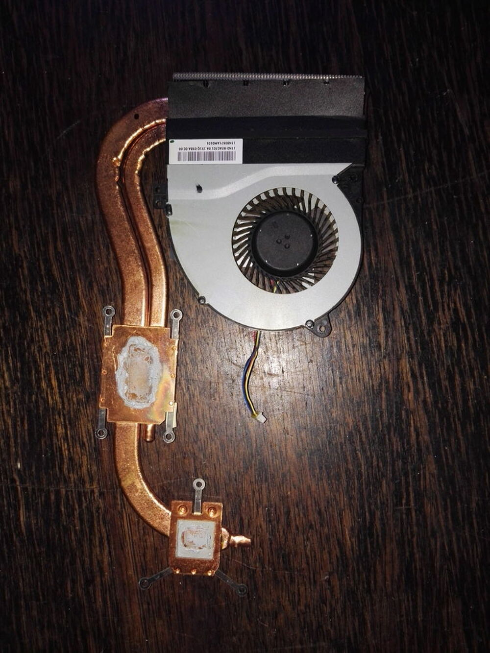 ASUS R510J Ventilateur Matériel informatique
