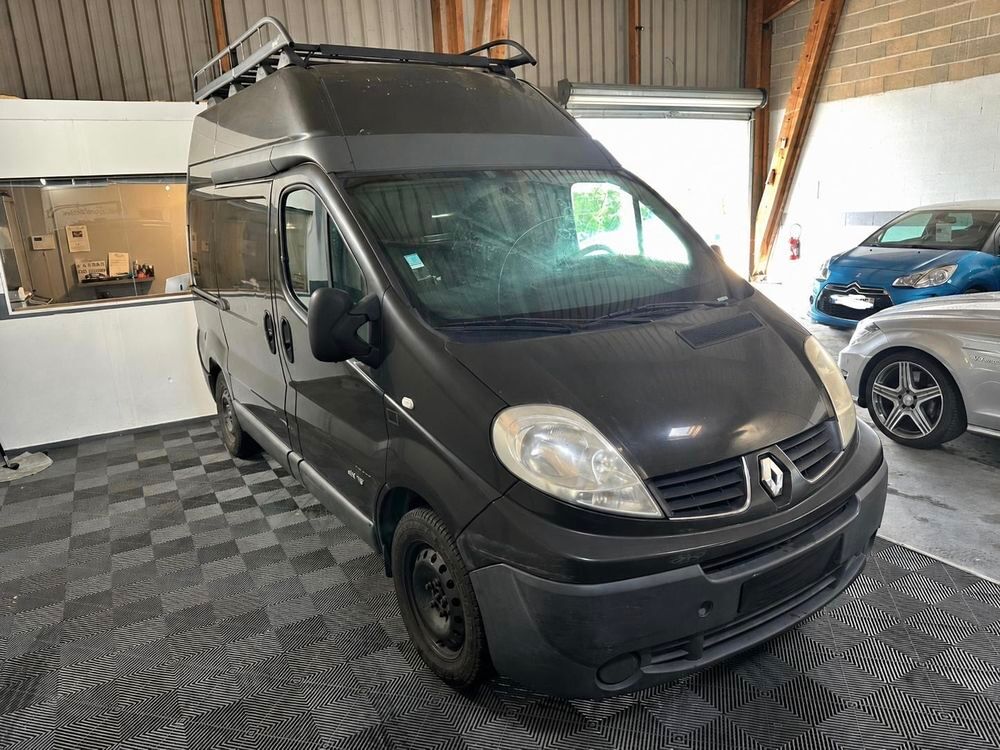 Trafic Renault II Fourgon L1H2 2.0 dCi 115 ch Rehauss&eacute; 3 pl 2008 occasion 95330 Domont
