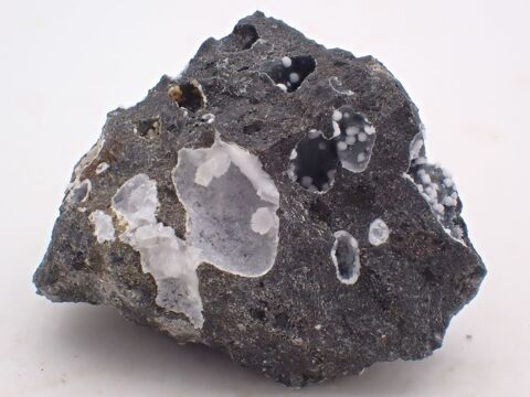 Thomsonite & Phillipsite & Analcime Gemme , Mahina , Tahiti  19 Bertrichamps (54)