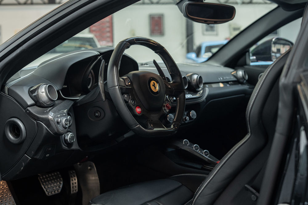 F12 Berlinetta V12 6.0 740ch 2016 occasion 75014 Paris