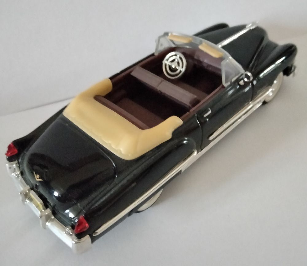 Cadillac coup&eacute; de ville. 1/43 e. 