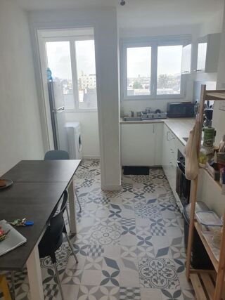  Appartement à louer 4 pièces 70 m²