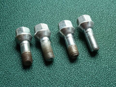 Pi&egrave;ces et &eacute;quipements Voiture Pi&egrave;ces et &eacute;quipements Voiture  occasion Marcilly-le-Hayer 10290