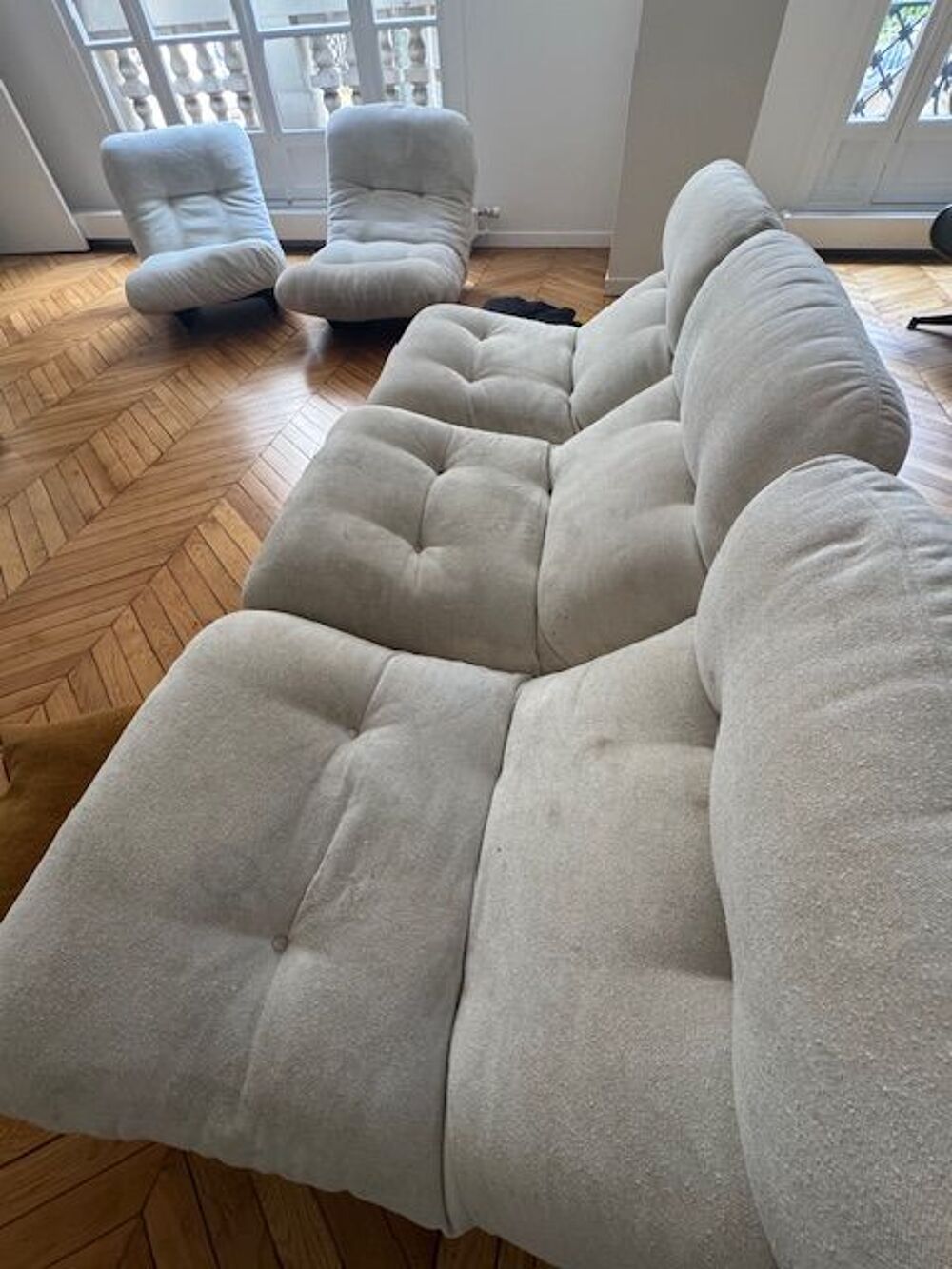 Canap&eacute; et Fauteuils Marsala (1970) par Michel Ducaroy Meubles