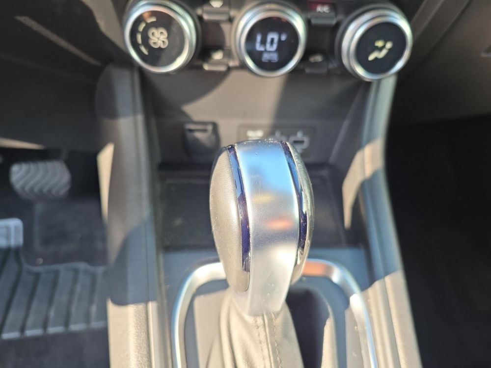 Captur E-Tech 145 - 21 Intens 2022 occasion 38140 Rives