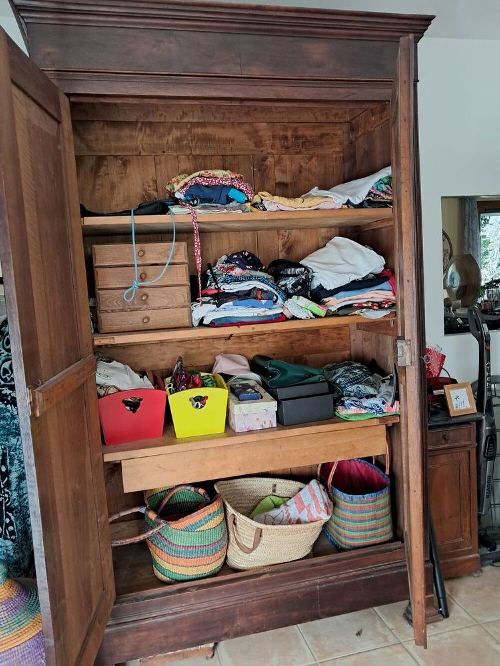 Armoire de rangement Meubles