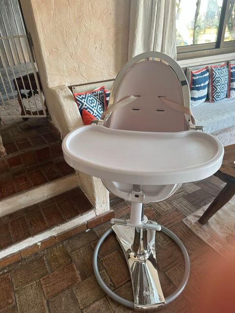 chaise haute Mougins (06)