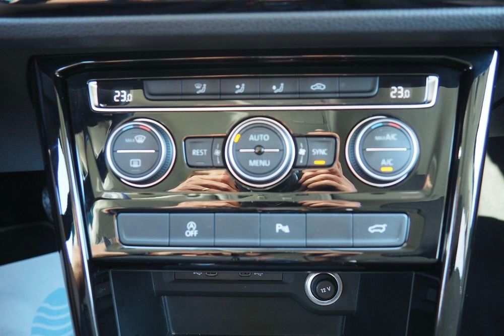 Touran VOLKSWAGEN 2,0 Tdi 122 Carat, 7 places + Attelage 2021 occasion 67230 Obenheim