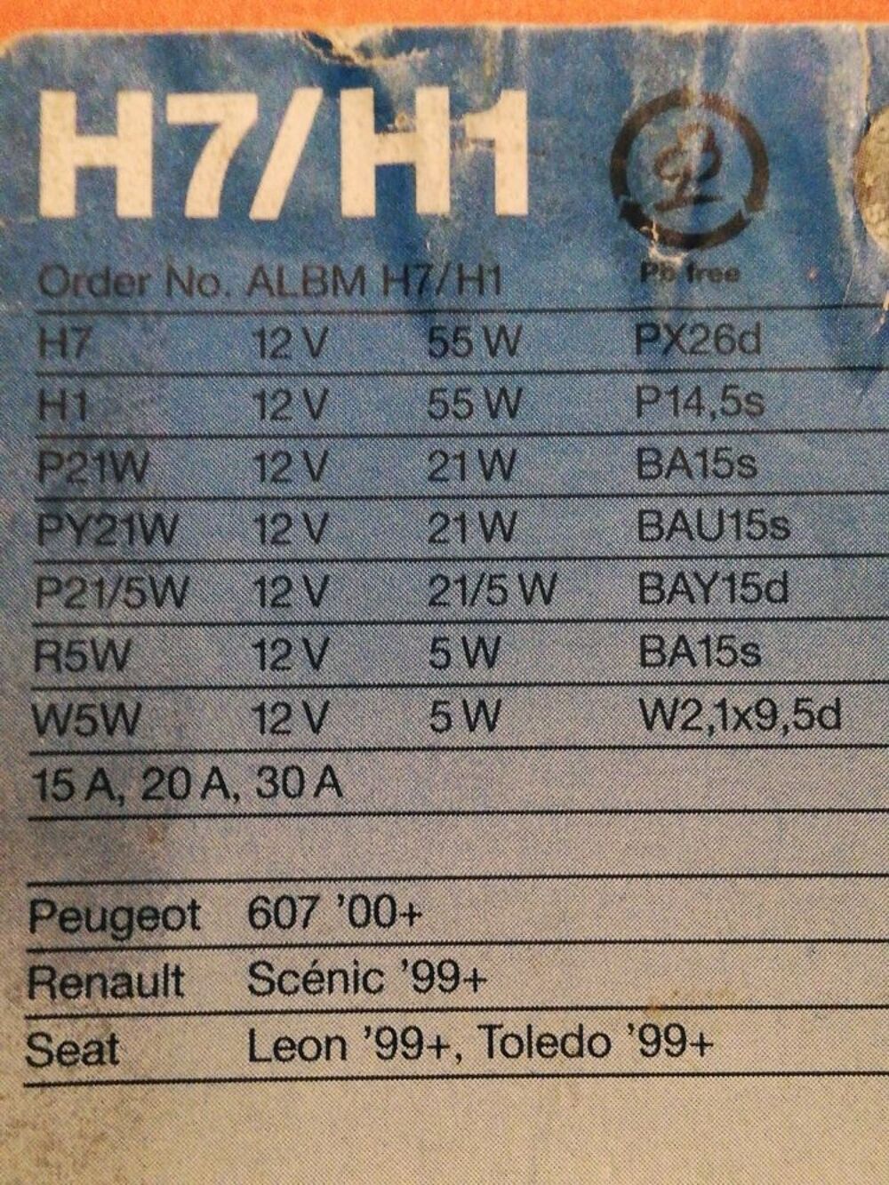 boite ampoule h7/h1 PEUGEOT 607/RENAULT SCENIC &amp;SEAT LEON 