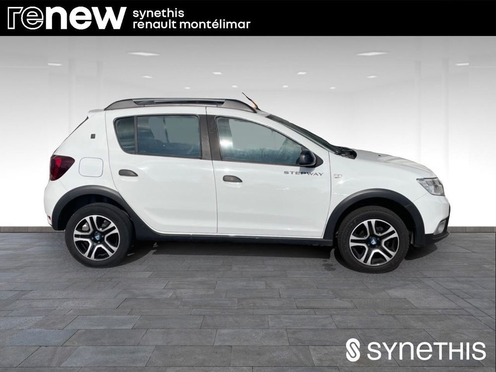 Sandero ECO-G 100 15 ans 2020 occasion 26200 Mont&eacute;limar