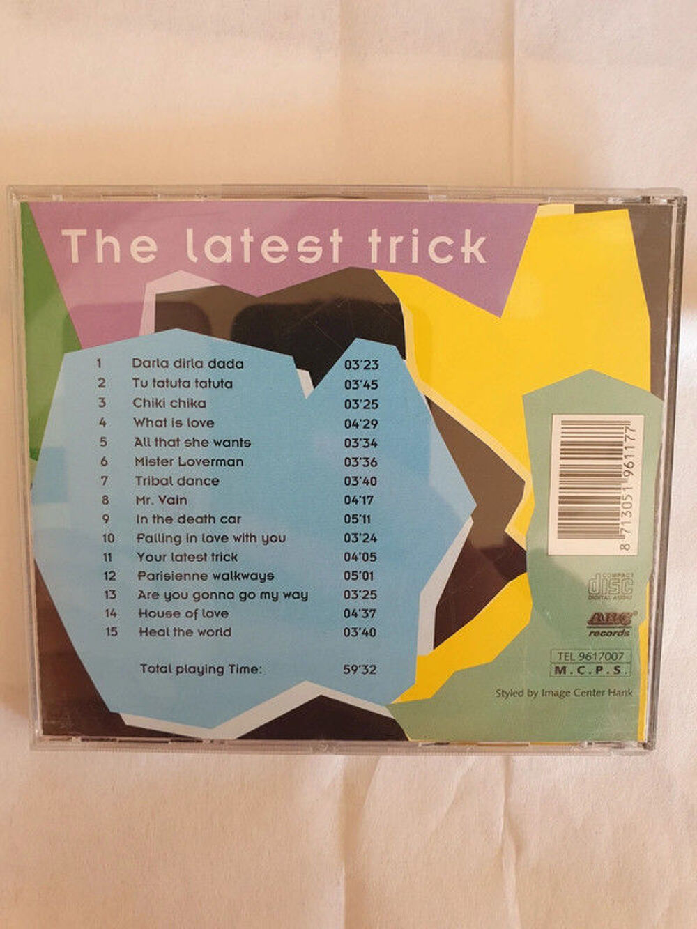 CD the latest trick CD et vinyles