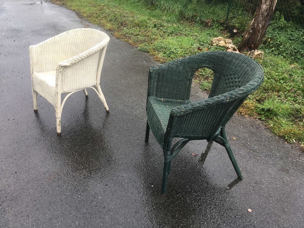 Fauteuil rotin
Meubles