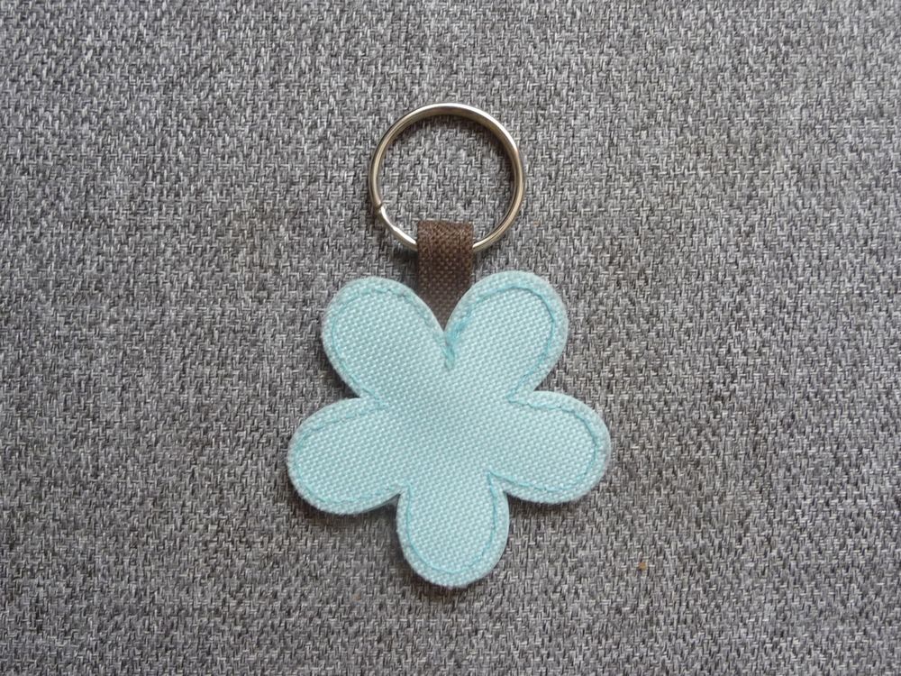 Porte Cl&eacute;s en Tissu Marron et Bleu Turquoise avec son Anneau Bijoux et montres