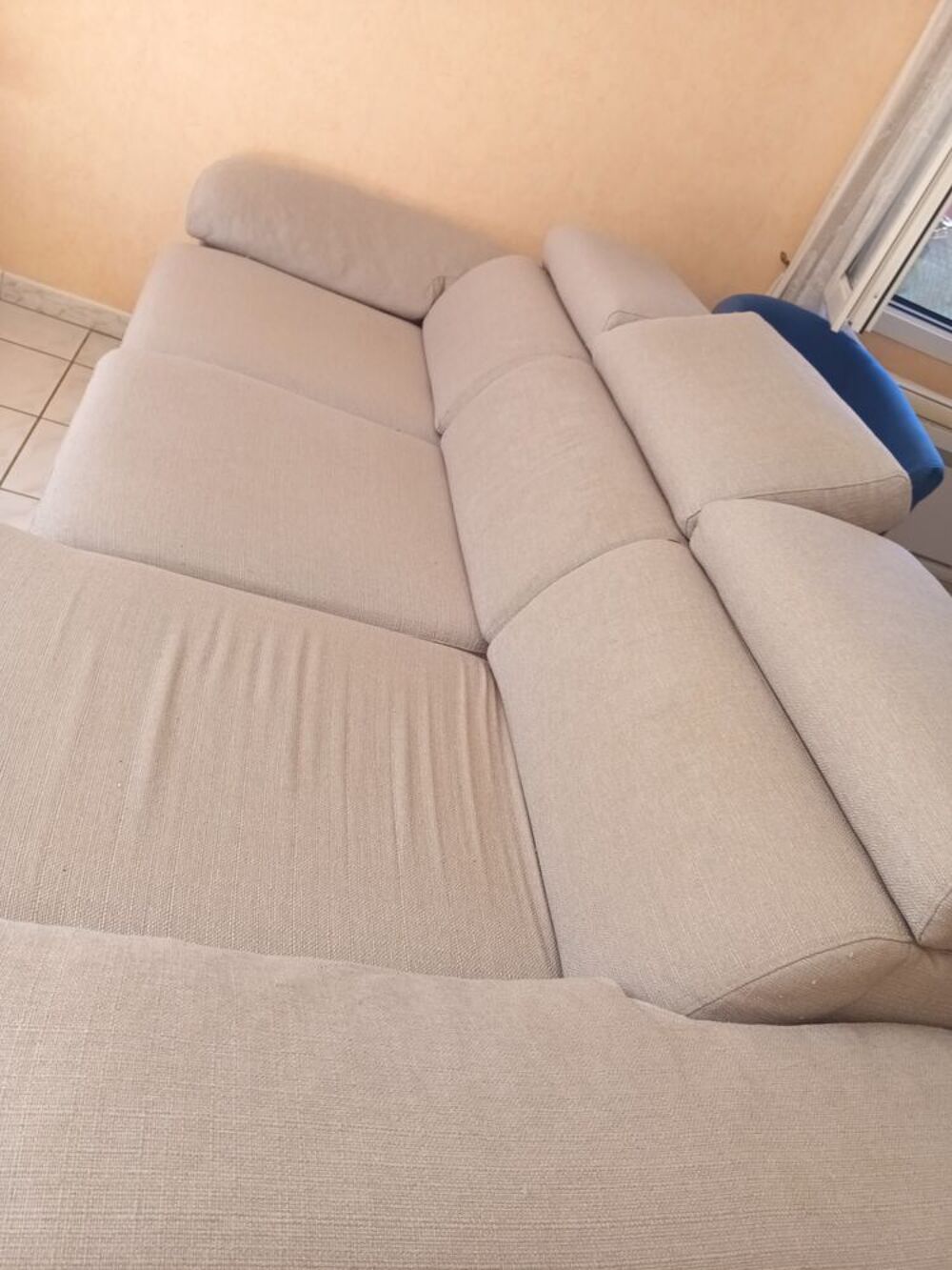 canape ^poltronnes ce canap&eacute; d'angle convertible en Meubles