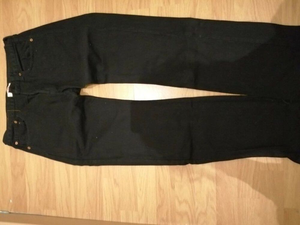 jeans levi's 514 noir neuf Vêtements