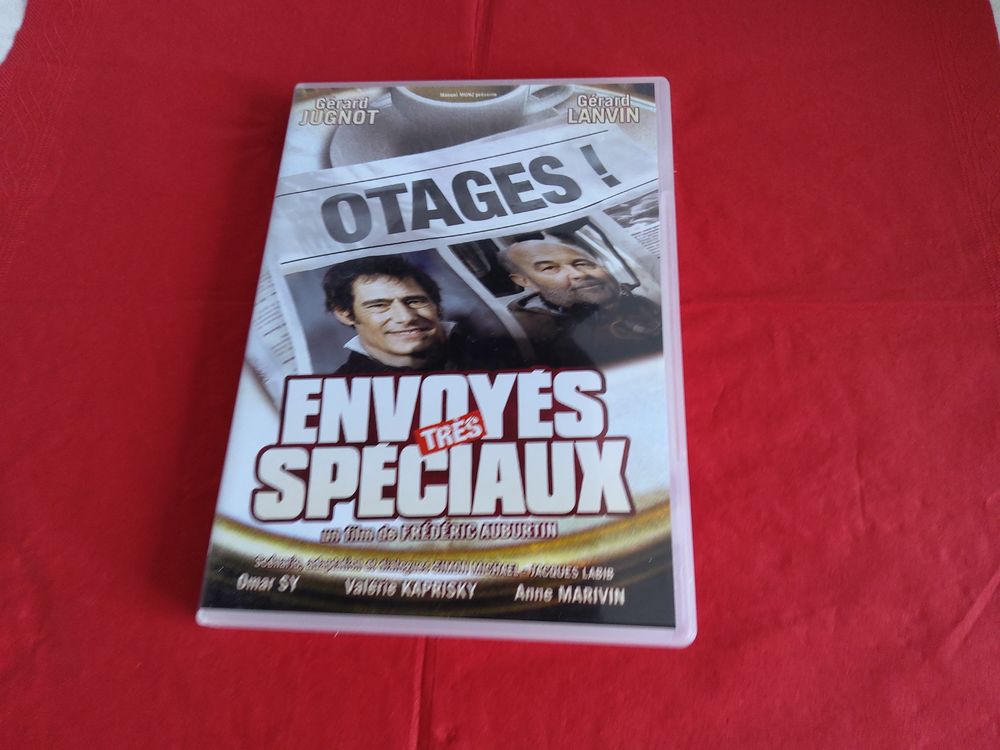DVD film ENVOYES TRES SPECIAUX DVD et blu-ray