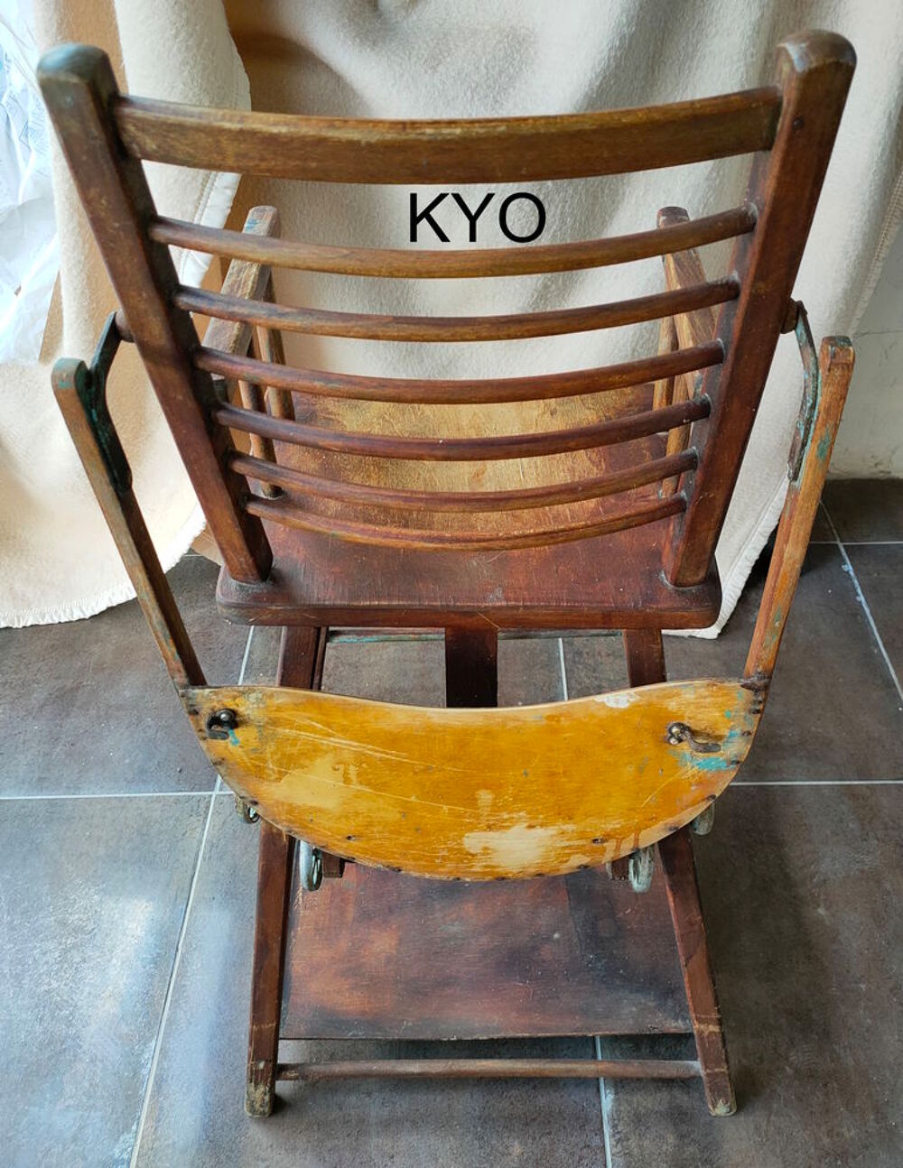 Chaise haute bois b&eacute;b&eacute; vintage ancienne transformable bureau Mobilier enfants