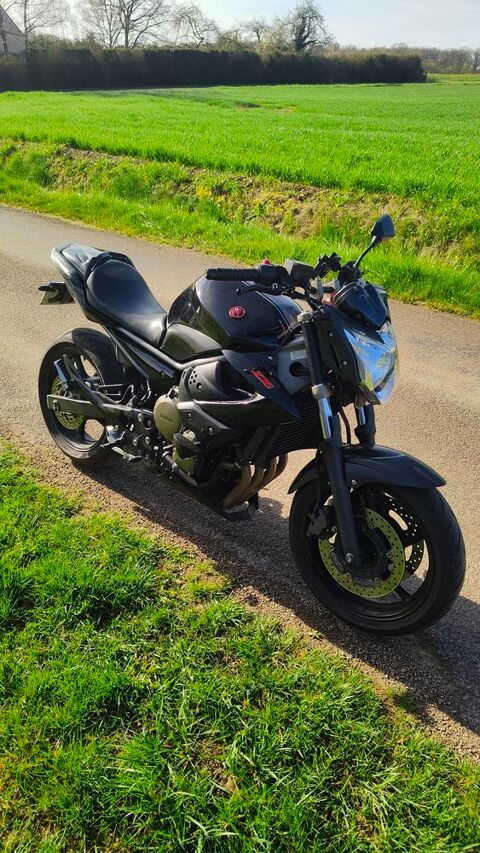 Moto YAMAHA 2010 occasion Charny 89120