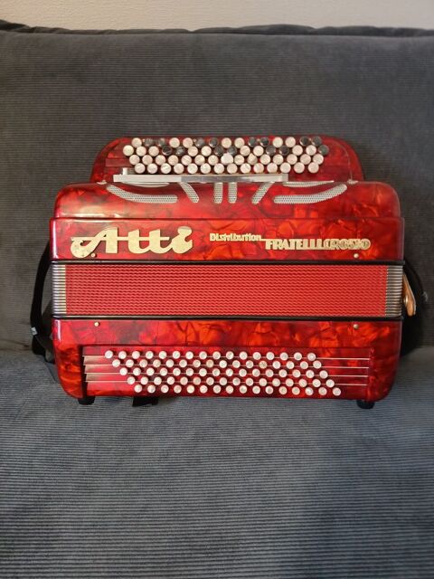 ACCORDÉON FRATELLI CORSIO numérique 1350 Montebourg (50)