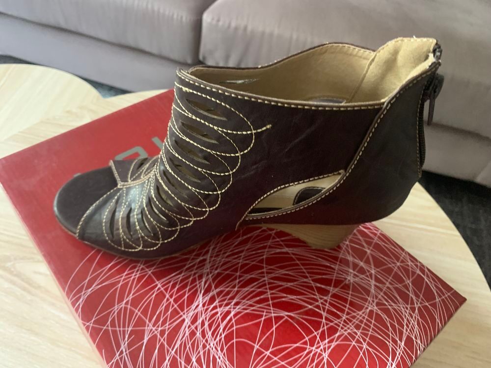 CHAUSSURE LEK Chaussures