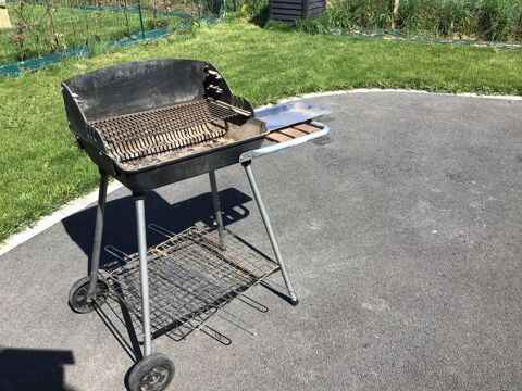 Barbecue charbon de bois foyer en fonte 40 Bosc-le-Hard (76)