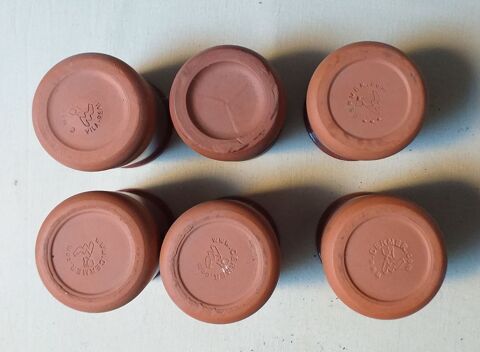 Lot de 6 pots � yaourt bicouleurs dont 4 de LA FERMIERE 9 Montauban (82)