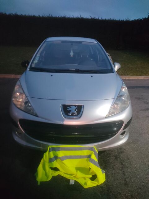 Peugeot 207 1.4e 16v 90ch Exécutive