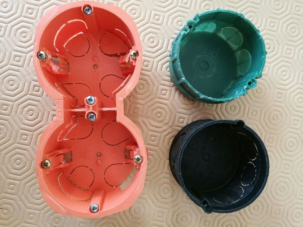  LOT BOITIERS D'ENCASTREMENT Bricolage