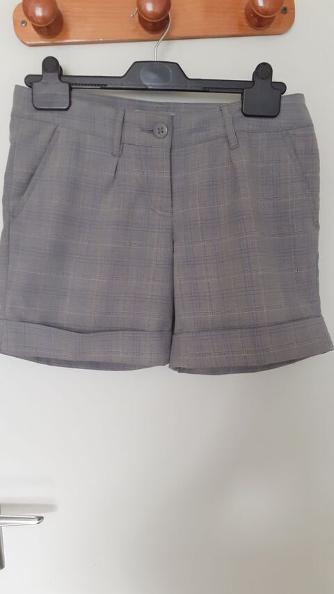 Short femme taille 36 4 Grisolles (82)