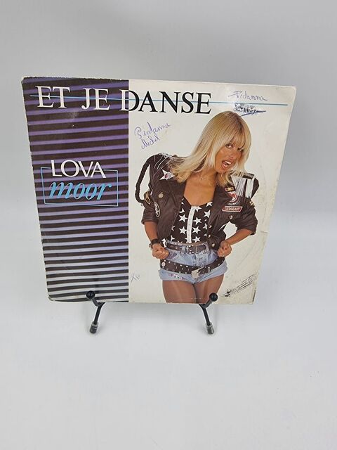 Vinyle 45 tours Lova Moor : Et je Danse avec fourreau  2 Vulbens (74)