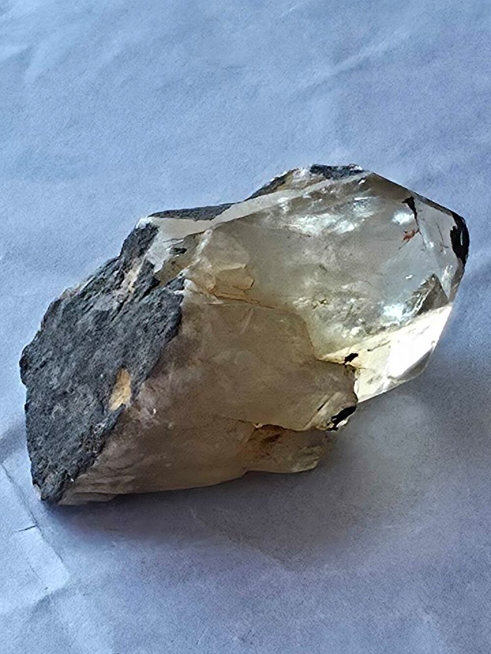 Citrine Brute du Katanga RDC 5,4 cm-Pierre d'Exception 