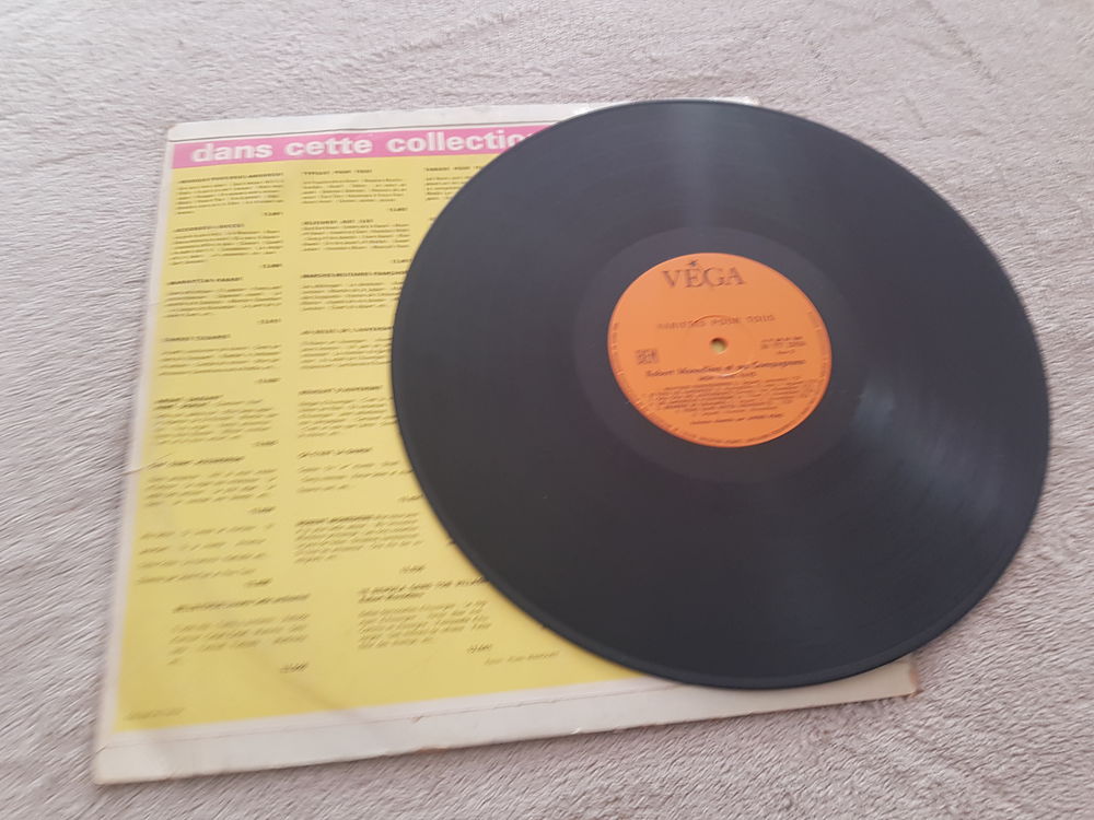 Vinyle 33 tours Mon vieux pays l'Auvergne par R. Mon&eacute;di&egrave;re CD et vinyles