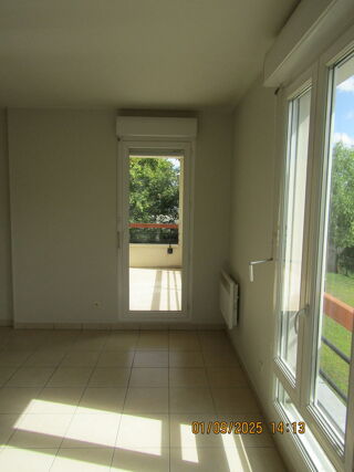  Appartement � louer 3 pi�ces 79 m�