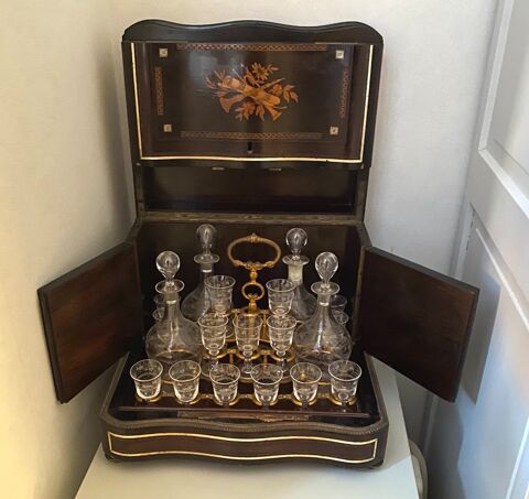 Cave � liqueur style Napoleon III 350 Fleury-les-Aubrais (45)