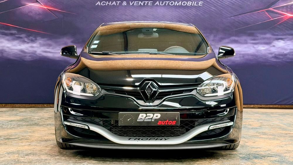 M&eacute;gane III Renault Megane RS Trophy 2.0T 275ch Akrapovic Recaro RS Moni 2015 occasion 51100 Reims