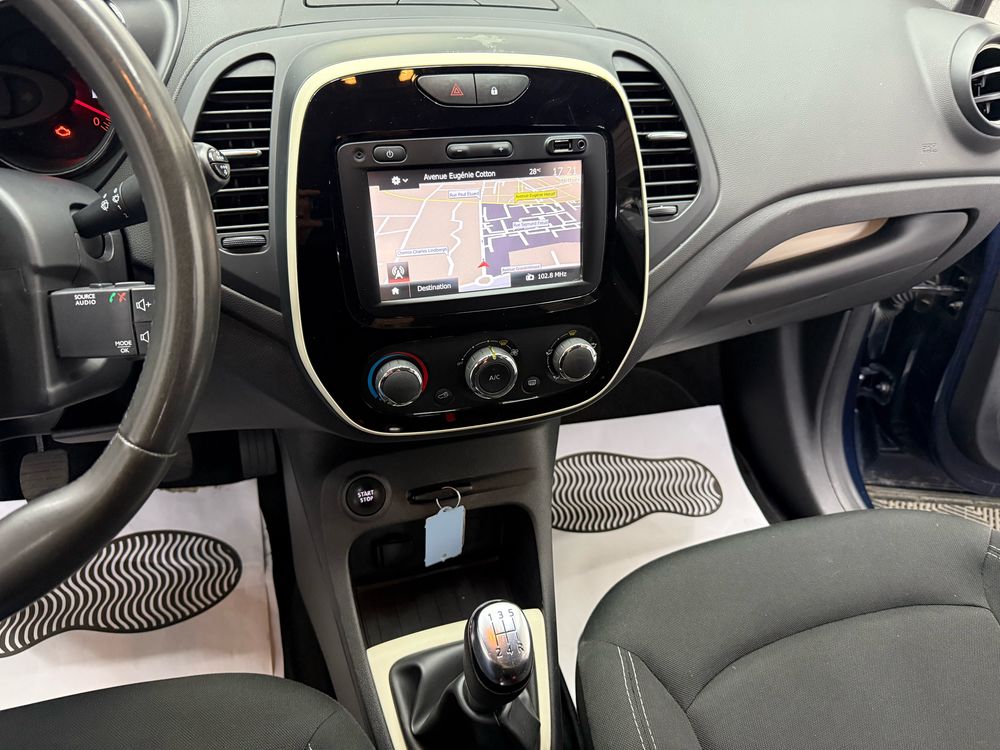 Captur dCi 90 E6C Life 2018 occasion 69120 Vaulx-en-Velin