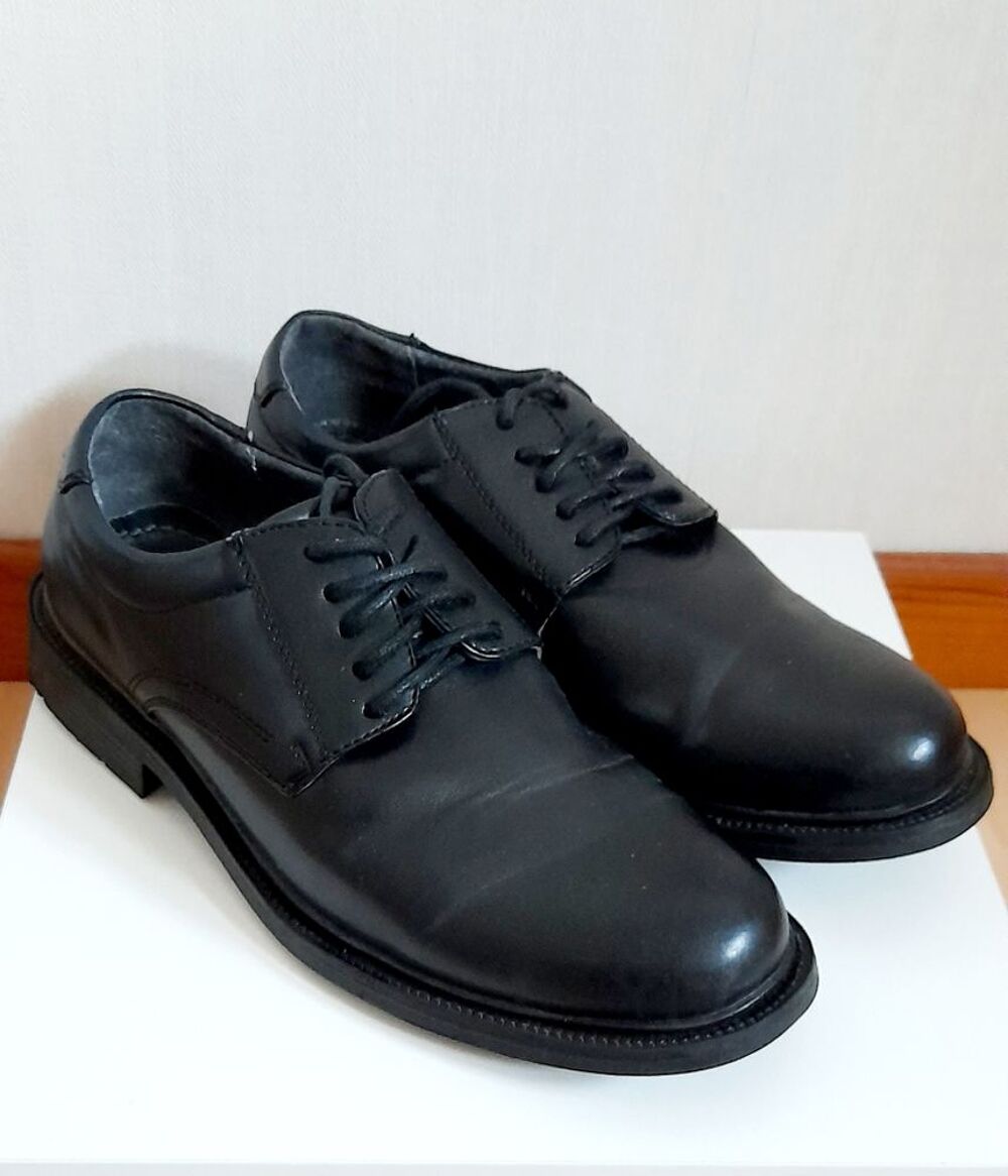 Chaussure noir PT 41 servi 1 foispour un mariage Chaussures