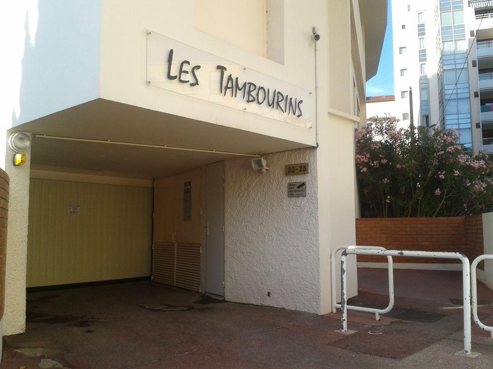 Location Appartement Pour étudiant uniquement plage du midi square mistral. Cannes