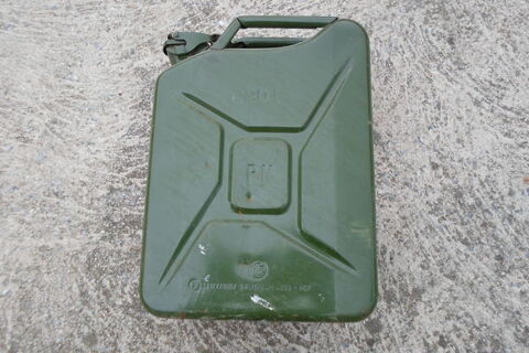 jerrican 20l en metal
35 Am�lie-les-Bains-Palalda (66)