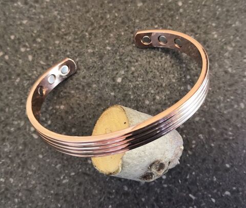 Bracelet jonc 5 barres en cuivre magnétique 6 aimants 19 La Seyne-sur-Mer (83)