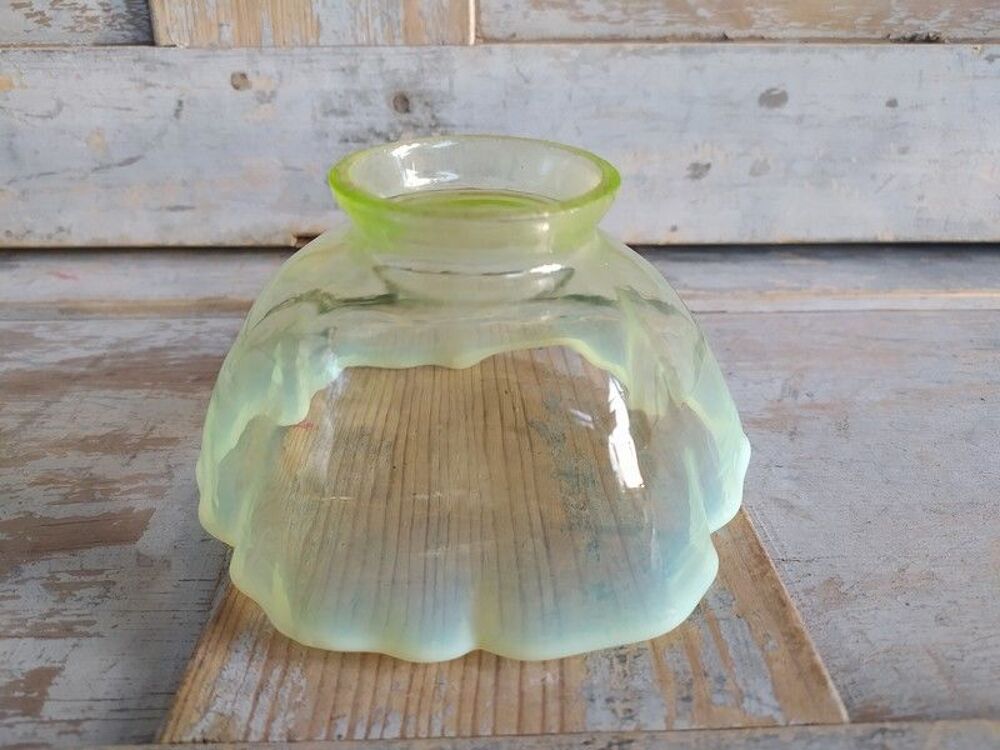 Tulipe de Lampe de Bureau en Verre Ouraline 