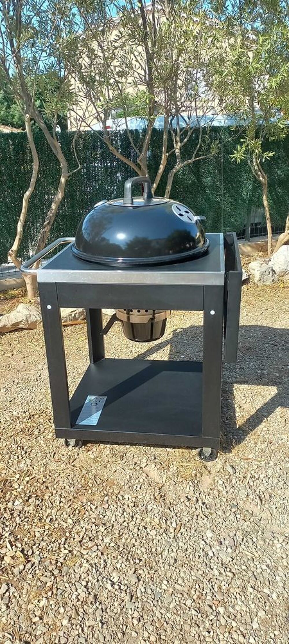BARBECUE BOULE CHARBON DE BOIS Electroménager