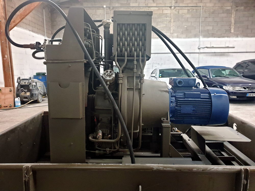 Compresseur HP BAUER 26m3/h 230-250 bars Bricolage