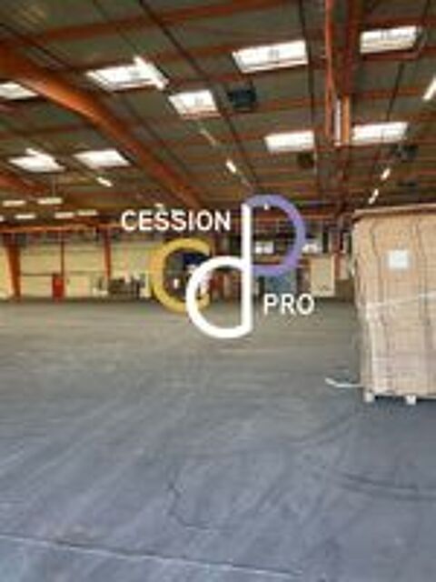   ENTREPÔTS - LOCAL D'ACTIVITÉ OU DE STOCKAGE DE 3 685 M² À LOUER À TARASCON 
