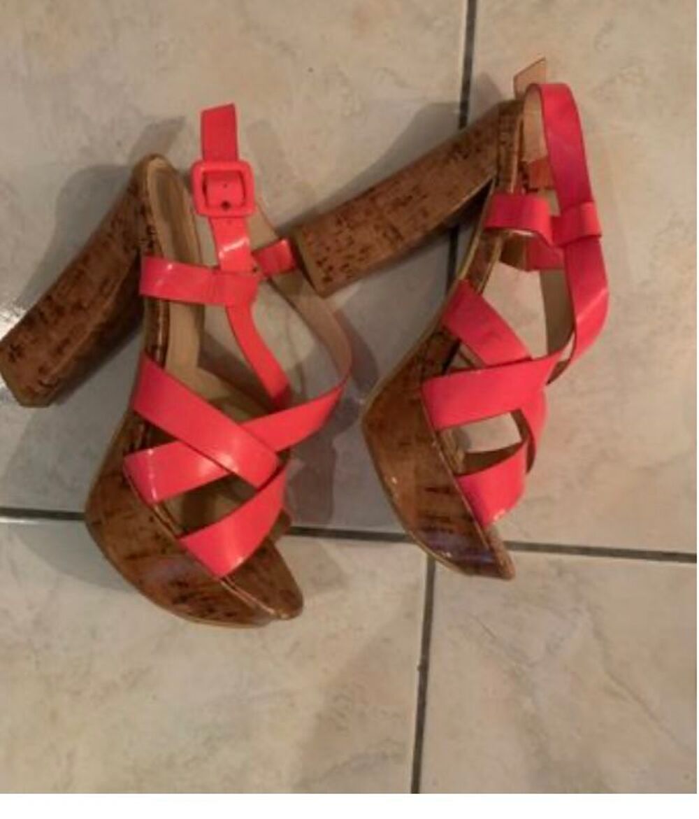 Lot de sandales talons hauts Chaussures