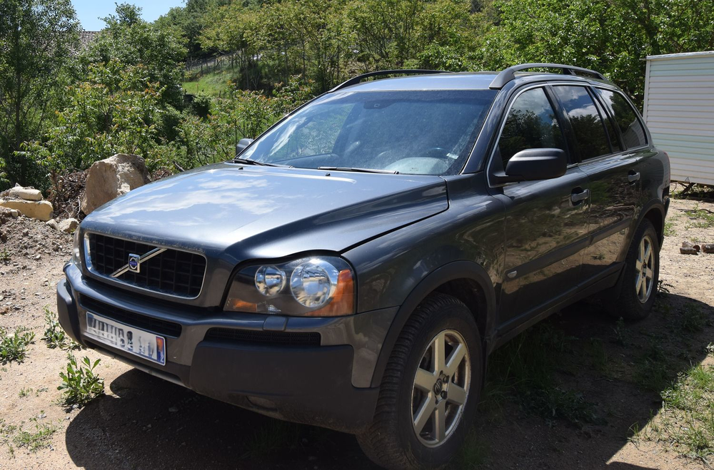 XC90 2.5L T Momentum Geartronic A 5pl 2004 occasion 07170 Villeneuve-de-Berg