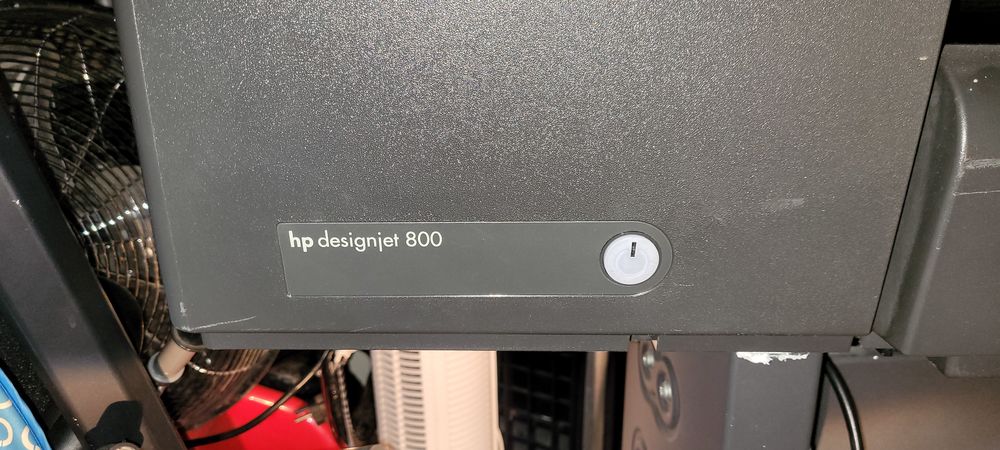 Traceur HP DesignJet 800 Matériel informatique