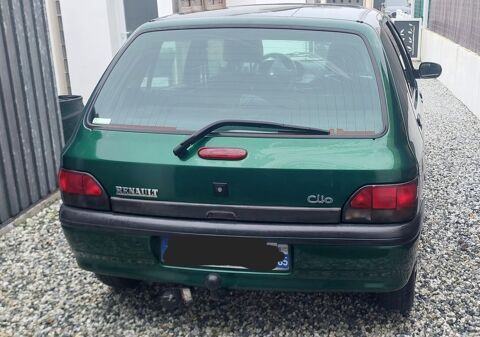 Renault clio 1.2i Chipie